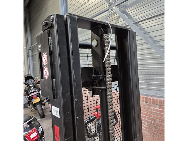Elektrische palletlifter, ep, est 124, 2023 - afbeelding 12 van  16