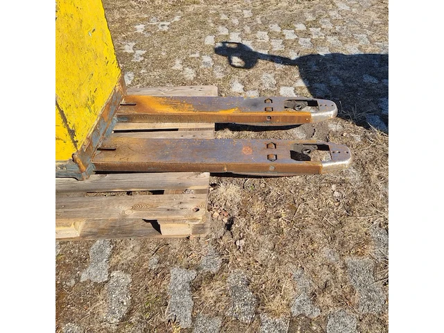 Elektrische palletwagen jungheinrich - afbeelding 2 van  9