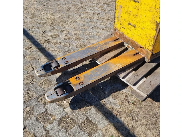 Elektrische palletwagen jungheinrich - afbeelding 9 van  9