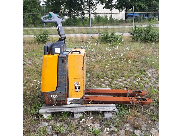 Elektrische palletwagen, jungheinrich - afbeelding 1 van  10