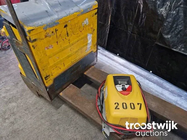 Elektrische palletwagen - afbeelding 2 van  11