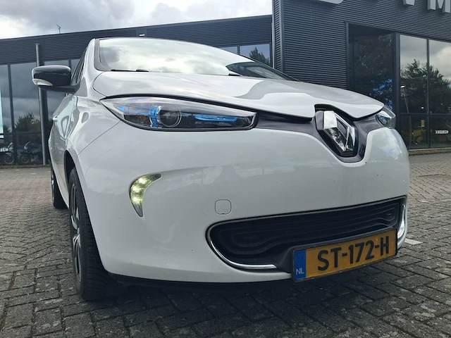 Elektrische personenauto renault, zoë r90 intens | 40 kwh accu, bouwjaar 2018 - afbeelding 3 van  56