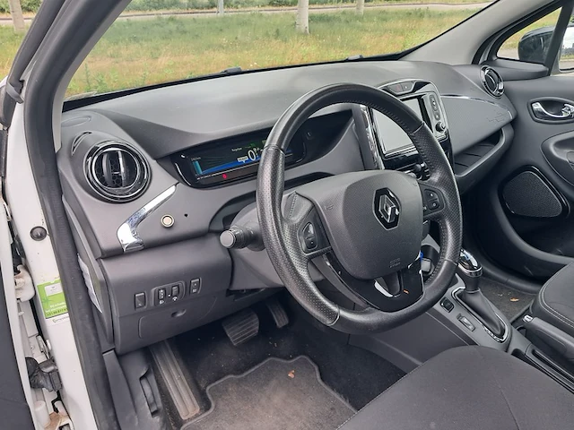 Elektrische personenauto renault, zoë r90 intens | 40 kwh accu, bouwjaar 2018 - afbeelding 18 van  56