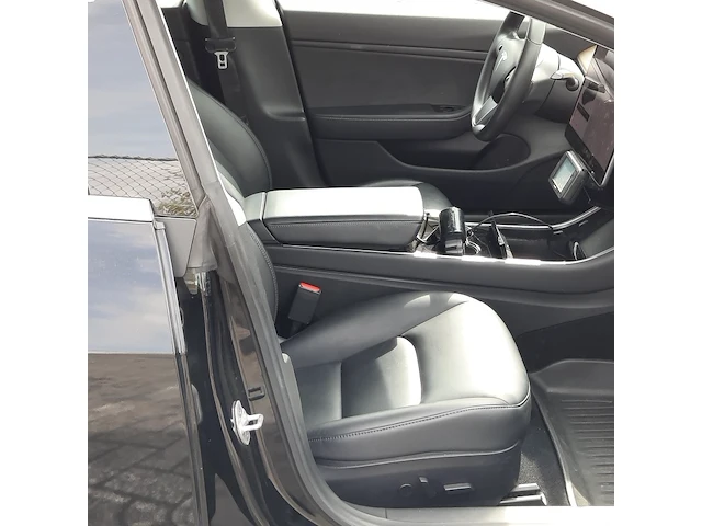 Elektrische personenauto tesla, model 3 long range awd 75 kwh, 2019 - afbeelding 44 van  54