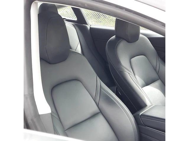 Elektrische personenauto tesla, model 3 long range awd 75 kwh, 2019 - afbeelding 46 van  54