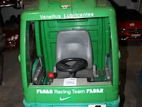 Elektrische racetruck mercedes-benz. 115 x 60 x 100 cm. werking onbekend - afbeelding 2 van  3
