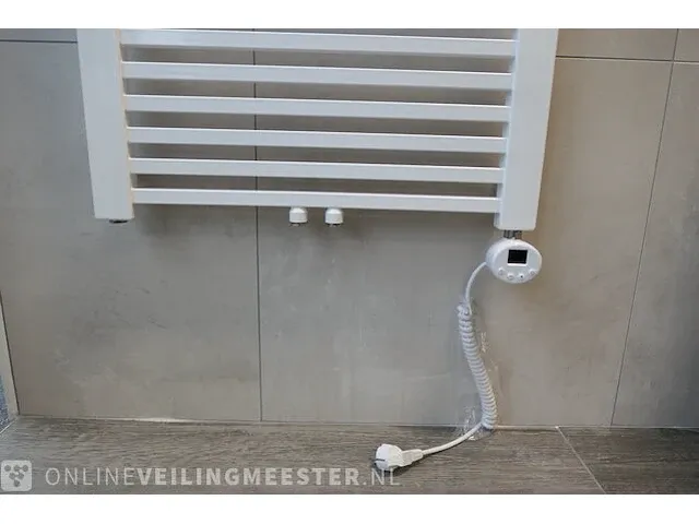 Elektrische radiator instamat ink, wit ral 9016 - afbeelding 2 van  5
