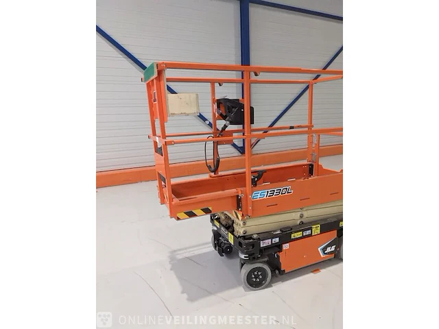 Elektrische schaarhoogwerker jlg, es1330l, bouwjaar 2021 - afbeelding 2 van  42