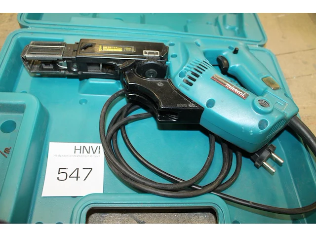 Elektrische schroefautomaat makita 6834 in kunststof koffer. - afbeelding 1 van  1