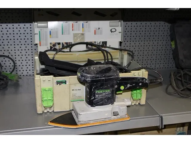 Elektrische schuurmachine festool type rs 3 e in kunststoffen stapelbare koffer - afbeelding 1 van  2
