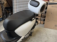 Elektrische scooter 25 km p/u, edrive, milano, wit - afbeelding 8 van  10