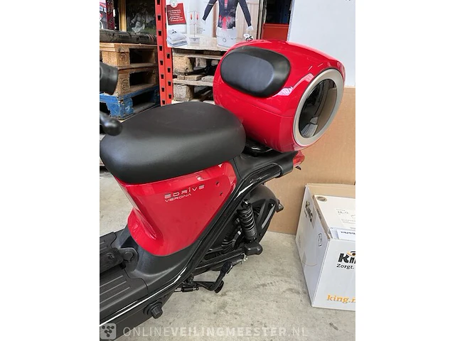 Elektrische scooter 25 km p/u edrive, verona - afbeelding 7 van  10
