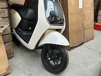 Elektrische scooter 25 km p/u edrive - afbeelding 1 van  10