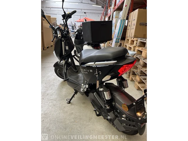 Elektrische scooter 45 km p/u edrive, raptor, zwart - afbeelding 12 van  13