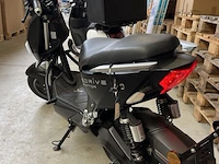 Elektrische scooter 45 km p/u edrive, raptor, zwart - afbeelding 12 van  13