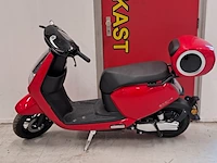 Elektrische scooter e-drive, milano, 45 km/uur - afbeelding 10 van  17