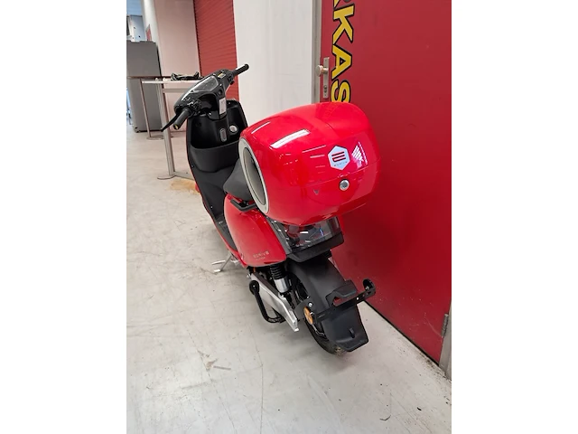Elektrische scooter e-drive, milano, 45 km/uur - afbeelding 12 van  17