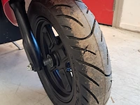 Elektrische scooter e-drive, milano, 45 km/uur - afbeelding 16 van  17