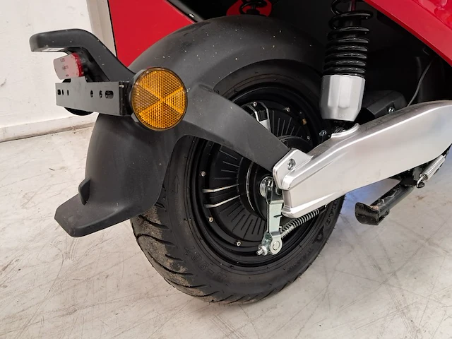 Elektrische scooter e-drive, milano, 45 km/uur - afbeelding 17 van  17