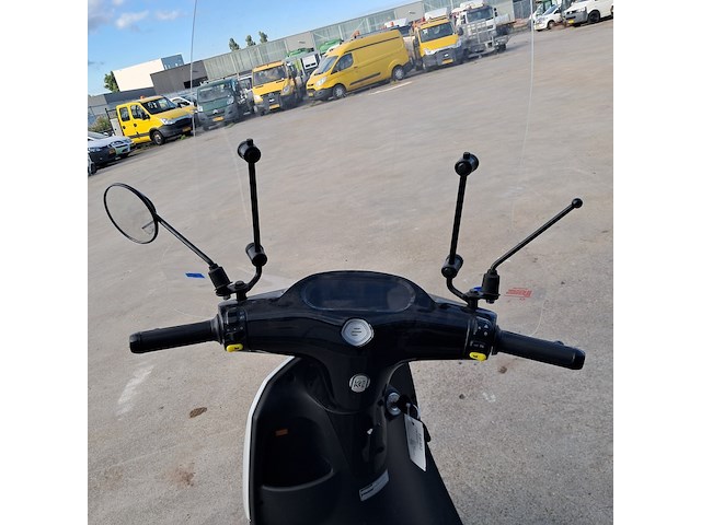Elektrische scooter, ecooter , e2 230, wit, 2021 - afbeelding 2 van  20