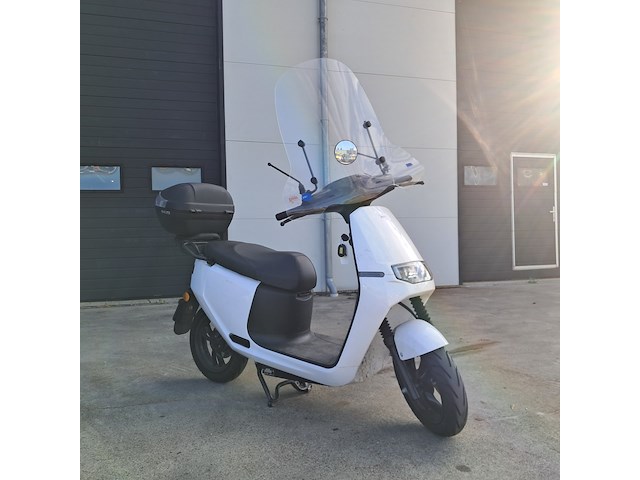 Elektrische scooter, ecooter , e2 230, wit, 2021 - afbeelding 1 van  20