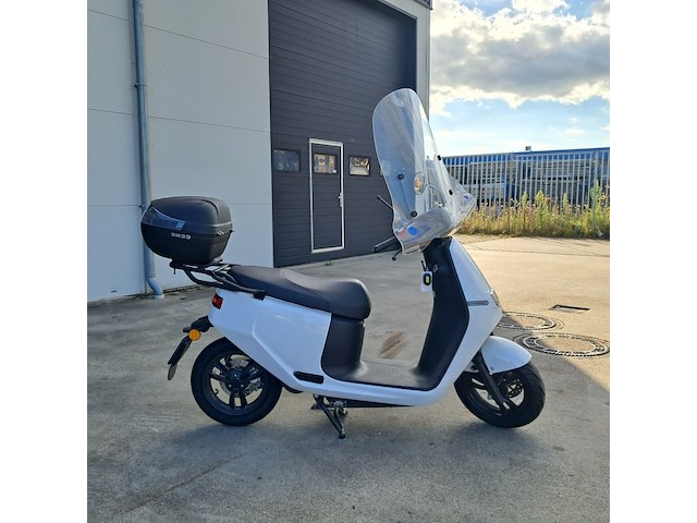 Elektrische scooter, ecooter , e2 230, wit, 2021 - afbeelding 12 van  20