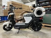 Elektrische scooter edrive, verona, wit - afbeelding 1 van  10