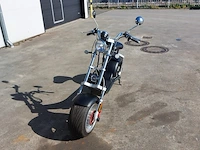 Elektrische scooter, grijs / chroom, bouwjaar 2021 - afbeelding 4 van  11