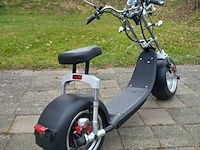 Elektrische scooter, grijs / chroom, bouwjaar 2021 - afbeelding 11 van  11