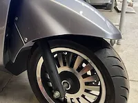 Elektrische scooter met bezorgkoffer (demontabel) edrive, torino - afbeelding 11 van  14