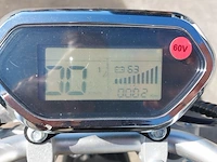 Elektrische scooter, rood, bouwjaar 2021 - afbeelding 3 van  14