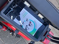 Elektrische scooter, rood, bouwjaar 2021 - afbeelding 5 van  14