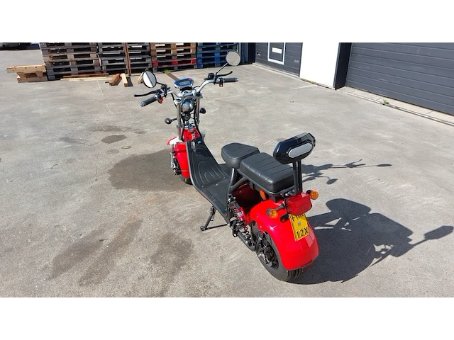 Elektrische scooter, rood, bouwjaar 2021 - afbeelding 11 van  14