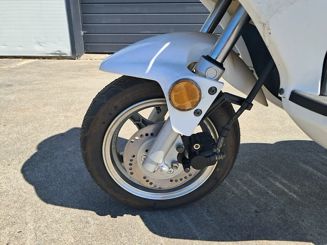 Elektrische scooter, seeyes, wit - afbeelding 3 van  19