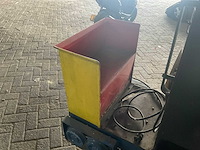 Elektrische speel trein - afbeelding 4 van  13