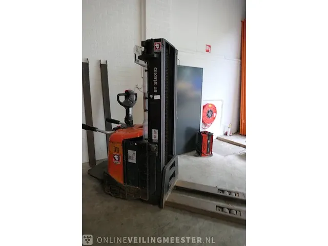 Elektrische stapelaar bt, staxio spe160l, bouwjaar 2011 - afbeelding 11 van  16
