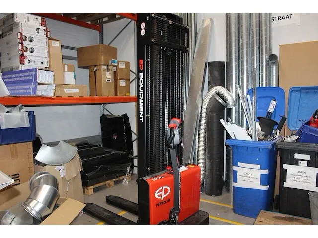 Elektrische stapelaar ep equipment met maximale hoogte 360 cm, maximaal hefgewicht 1200 kg., aantal werkure... - afbeelding 1 van  7