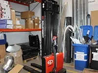 Elektrische stapelaar ep equipment met maximale hoogte 360 cm, maximaal hefgewicht 1200 kg., aantal werkure...