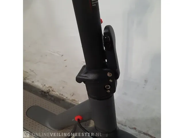 Elektrische step, h7, bouwjaar 2023 - afbeelding 6 van  12