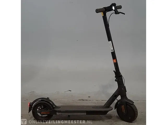 Elektrische step mi, ddhbc08neb - afbeelding 1 van  13