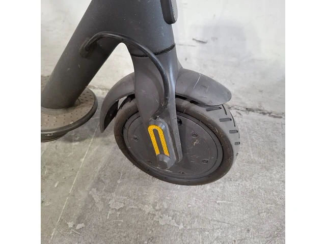 Elektrische step, mi, essential, 2023 - afbeelding 11 van  14
