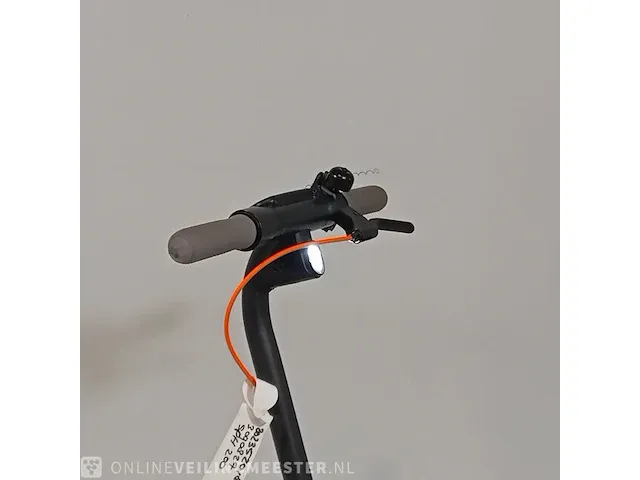 Elektrische step ninebot, 051402e, bouwjaar 2023 - afbeelding 7 van  10