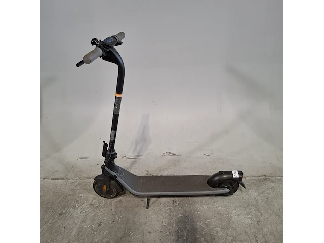 Elektrische step, ninebot, e2, 2023 - afbeelding 3 van  14