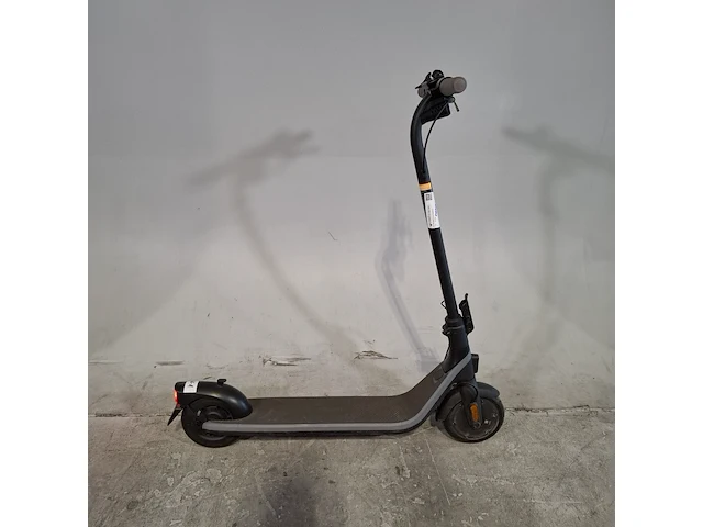 Elektrische step, ninebot, e2, 2023 - afbeelding 1 van  14