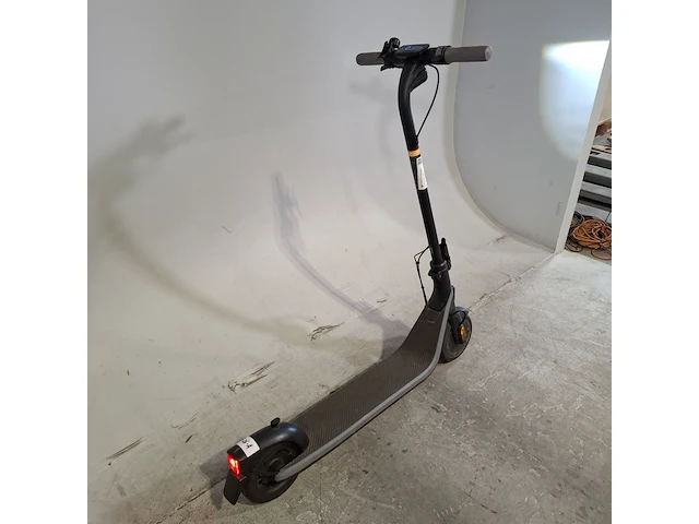 Elektrische step, ninebot, e2, 2023 - afbeelding 7 van  14