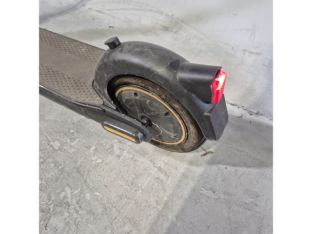 Elektrische step, ninebot, g30 e2 - afbeelding 8 van  16