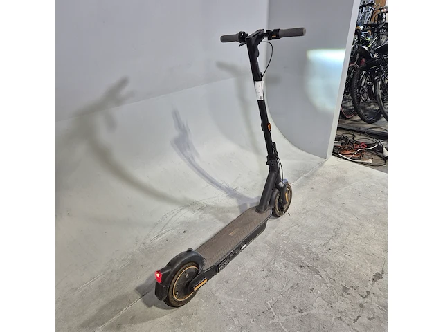 Elektrische step, ninebot, g30 e2 - afbeelding 9 van  16