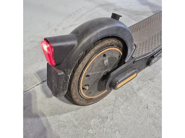 Elektrische step, ninebot, g30 e2 - afbeelding 11 van  16