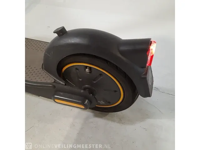 Elektrische step ninebot, g30e ii - afbeelding 7 van  15