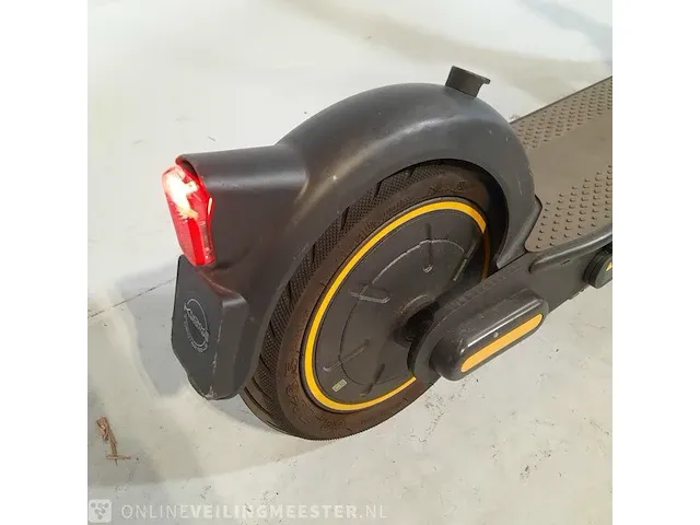 Elektrische step ninebot, g30e ii - afbeelding 10 van  15
